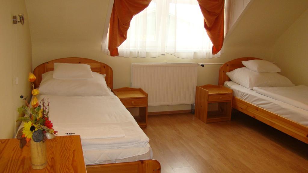 Thermal Apartmanhaz Komárom Εξωτερικό φωτογραφία